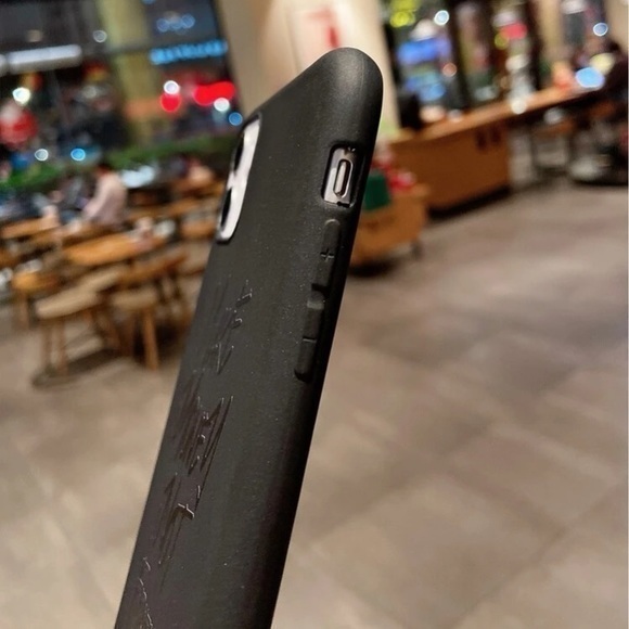 Make Money Not Friends Case iPhone 13 Size 6.1 - Picture 4 of 4